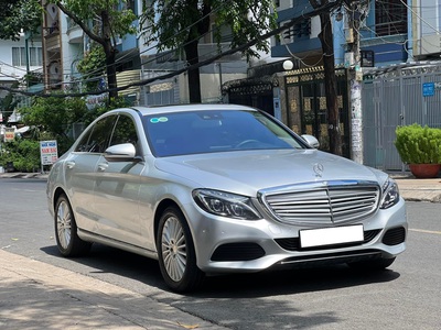 Bán xe Mercedes C250 Exclusive 2016, màu bạc. 2