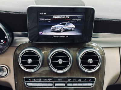 Bán xe Mercedes C250 Exclusive 2016, màu bạc. 13