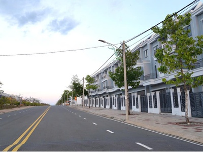 Nhà Mặt Tiền Vành Đai 1. Đối Diện KCN Đồng Xoài 3. Cho Thuê Ngay 15-18tr/Tháng 14
