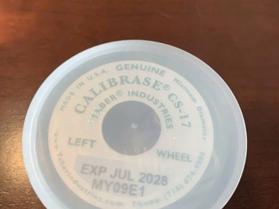  Đá mài Taber CS-17 1