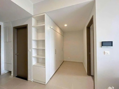 Chung cư Sky, 104 Phổ Quang, TB: 100m2, 2p ngủ, full NT, 16tr/th có Slot ô tô 2