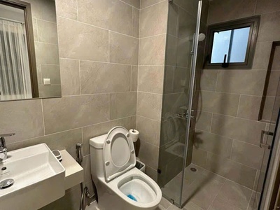 Chung cư Sky, 104 Phổ Quang, TB: 100m2, 2p ngủ, full NT, 16tr/th có Slot ô tô 3