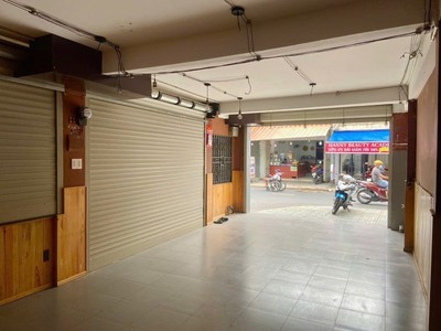 Bán nhà mặt tiền kinh doanh nguyễn văn công gò vấp chỉ 10.49tỷ  ngang 4.1m, lô góc -  dòng tiền sẵn 1