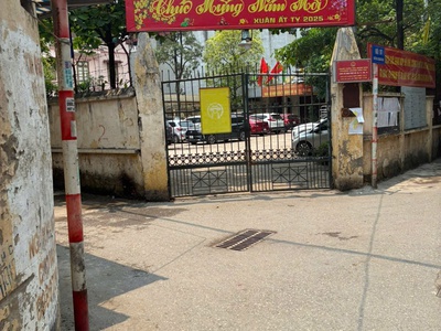 Sở hữu siêu phẩm nhà đẹp đường hoàng mai - vị trí đắc địa - mặt ngõ thông ô tô 1