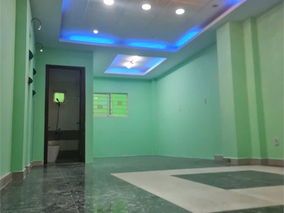 Chính chủ bán nhà số 10 đàm thận huy, ngay chợ tân hương. giá tl tốt. 3