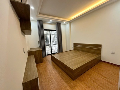 Cho thuê lâu dài nhà 5 tầng, nhà mới,nội thất mới ,oto đỗ cửa ngõ 462 Ngọc Thuỵ, Long Biên, Hà Nội 3