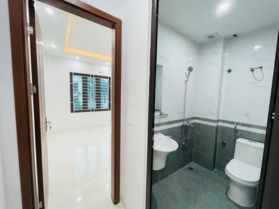 Chỉ 5 tỷ sở hữu ngay nhà mới đẹp 39m x 5t, gần đường vành đai 3.5 - hoài đức, ô tô đỗ cửa, 3 thoáng 2