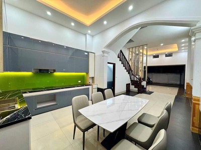 Siêu phẩm 6 tầng - văn minh, hoài đức - ô tô 7 chỗ vào nhà -mới keng 4
