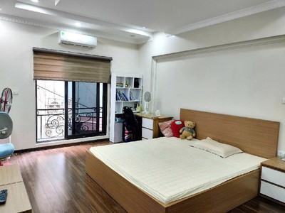 Gốc đề - minh khai - 5 tầng - đầy đủ nội thất xịn xò - nở hậu, giá hơn 8 tỷ 2