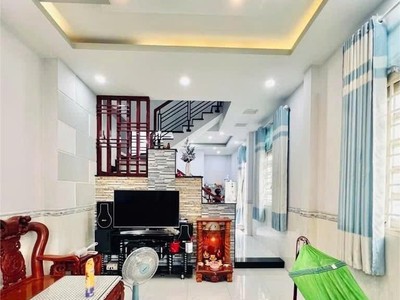 Bán nhà hẻm 576 quang trung, p11, gò vấp   75m    3tầng  ngang 5m 6 tỷ 2