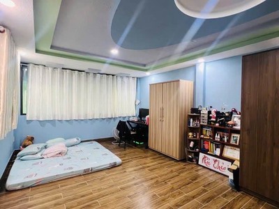 Bán nhà hẻm 576 quang trung, p11, gò vấp   75m    3tầng  ngang 5m 6 tỷ 4
