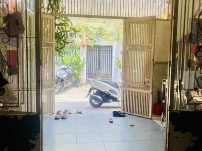 Giáp tân phú   gần công viên, trường học   nhà 2 tầng   66m    nhỉnh 5 3