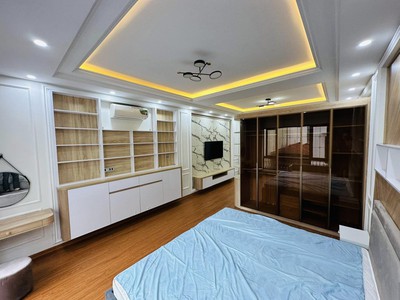 Bán nhà hoàng quốc việt - phân lô ô tô tránh - thang máy - tặng nội thất 52 m 6t 25.5tỷ 4