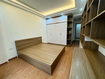 Cho thuê lâu dài nhà 5 tầng, nhà mới,nội thất mới ,oto đỗ cửa ngõ 462 Ngọc Thuỵ, Long Biên, Hà Nội 5