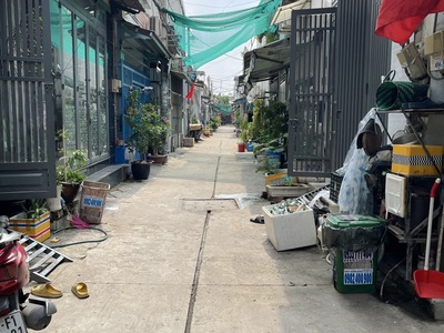 Bán nhà 2 tầng - ở ngay - 32m2 - bình tân - hẻm ô tô - chỉ 3.1 tỉ 1