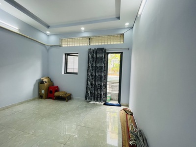 Bán nhà 2 tầng - ở ngay - 32m2 - bình tân - hẻm ô tô - chỉ 3.1 tỉ 2