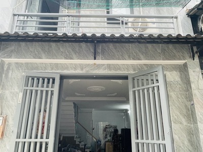 Bán nhà 2 tầng - ở ngay - 32m2 - bình tân - hẻm ô tô - chỉ 3.1 tỉ 3