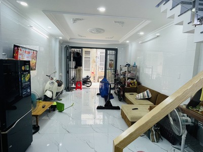 Bán nhà 2 tầng - ở ngay - 32m2 - bình tân - hẻm ô tô - chỉ 3.1 tỉ 4