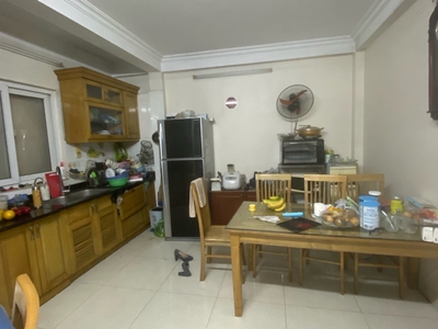 Bán nhà nguyễn chí thanh, đống đa, lô góc, 42m2, 6 tầng, chỉ 10 tỷ 2