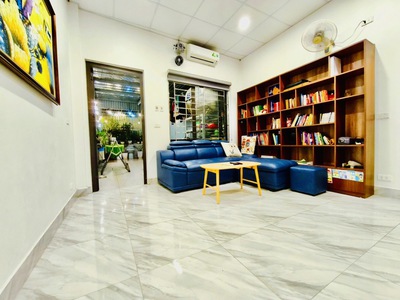 Siêu phẩm nhà dân xây - 50m đường ô tô - trước nhà xe ba gác - hàng xóm bến xe mỹ đình - sổ đỏ nở 4