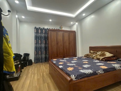 Phân lô phố lãng yên, quận hai bà trưng, ô tô tránh thông vòng quanh, 35m2   6 tầng thang máy, chỉ 2