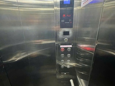 Bán nhà lạc long quân, lô góc, ôtô tránh, kinh doanh, 6t thang máy, 68m2 nhỉnh 21 tỷ 4