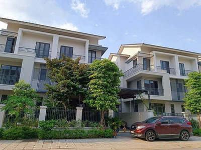 Biệt thự song lập Centa Riverside   180m  chỉ từ 3,6 tỷ, hỗ trợ vay 70, miễn lãi 12 tháng 2
