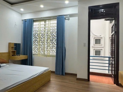 Nhà dân xây chắc chắn gần ngã tư sở- thanh xuân, 53m2, 5 tầng, mặt tiền 5m, ô tô đỗ cổng,view hồ, 4