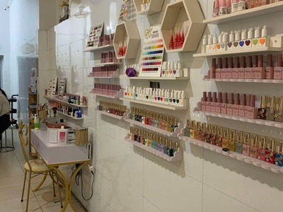 Sang nhượng tiệm nail- mi- spa tại lê văn hiến, phường đức thắng, bắc từ liêm, hà nội 2