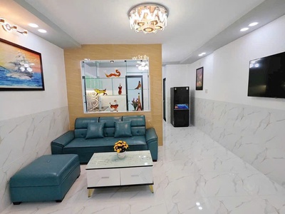 Bán nhà khu máy nước đt : 47,2 m2 .giá : 3tỷ   thương lượng   lh em bich 0