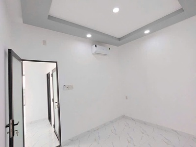 Bán nhà khu máy nước đt : 47,2 m2 .giá : 3tỷ   thương lượng   lh em bich 2