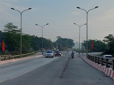 Lô đất vị trí đắc địa sài sơn- quốc oai, view thoáng, đường rộng chính chủ cần thanh khoản nhanh  , 1