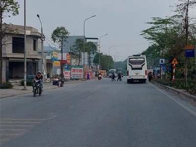 Lô đất vị trí đắc địa sài sơn- quốc oai, view thoáng, đường rộng chính chủ cần thanh khoản nhanh  , 2