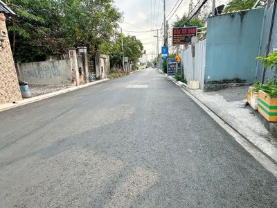 Bán đất mặt tiền hẻm xe hơi né nhau, cách vườn lài 30m, phường an phú đông q12,dt: 110m2, giá 2
