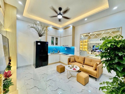 Đẳng cấp lucxury hoàng mai- full nội thất nhập khẩu- 2 thoáng-dt 39m, chốt quanh 5 tỷ 0