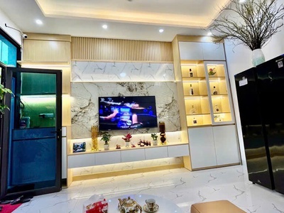 Đẳng cấp lucxury hoàng mai- full nội thất nhập khẩu- 2 thoáng-dt 39m, chốt quanh 5 tỷ 1