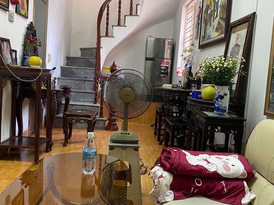 Bán nhà tầng 2 trong ngõ số 80 hoàng văn thụ - trung tâm tp hải phòng  đã xây 02 tầng hoàn thiện 0