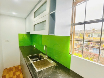 Mình chính chủ bán căn tập thể toà c8 tại mặt phố quỳnh mai, q. hai bà trưng, hà nội 3