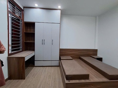 45m 5 tầng 6 ngủ khép kín full nội thất  nhà cạnh trường cấp 3 lê lợi bà triệu hà đông  giá 8tỷ 0