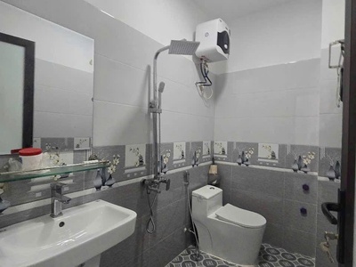 Nhà 3 tầng - Căn góc - gần chợ - ô tô đỗ cửa - full tiện ích xung quanh 2
