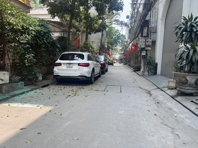 Bán nhà tân mai 5 tầng long lanh ô tô tải tránh kinh doanh hoàng mai 0
