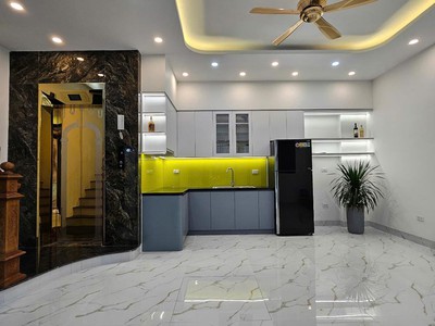 Mỗ Lao, nhà 5 tầng thang máy đẹp mộng mơ, mặt tiền rộng, ba bước ra phố, 38m2, 10.5 tỷ 0