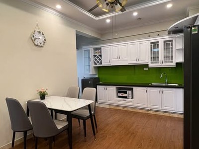 Căn hộ đẹp, căn góc 78m2 tầng trung nhà B mặt phố hàm nghi nhỉnh 4 tỷ 3