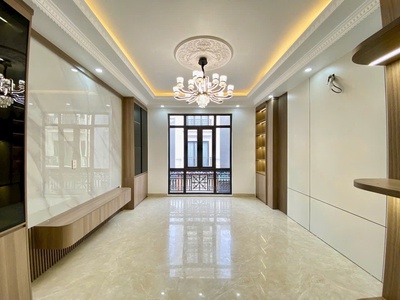 Mrs Tâm Bán nhà 5 tầng thang máy ĐẸP TĐC Xi măng Sở Dầu, Hồng Bàng, Hải Phòng. 50m2- 5,9 t 2
