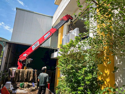 Dịch vụ cho thuê xe cẩu, xe nâng vận chuyển máy móc thiết bị 0