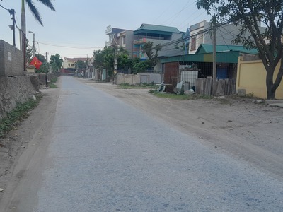 Chính chủ Cần bán lô đất 100m2 trục chính Đường Thanh Niên - TX Kinh Môn giá rẻ chỉ 40 Tr/1m2, phù h 0