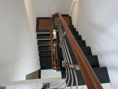 HOÀNG QUỐC VIỆT 40m2 5 tầng giá chỉ 7.8 tỷ   thương lượng nhẹ 1
