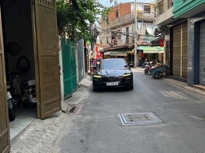 Bán nhà lý thường kiệt - tân bình - 81m2 - 5 tầng - hẻm 6m - chỉ 16.5 tỉ 0