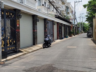 Khu phân lô đồng bộ   ngang 7m   4 tầng kiên cố   nhỉnh 8 tỷ 0