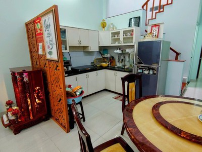 Bán nhà 68m , 2 tầng, 3pn, q.9, 5.1 tỷ, sổ hồng 2